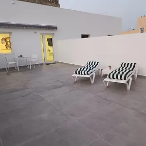 https://remanso-de-paz-en-mitad-de.in-canary-islands.com